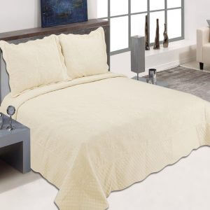 כיסוי מיטה מדגם דיאנה בצבע שמנת