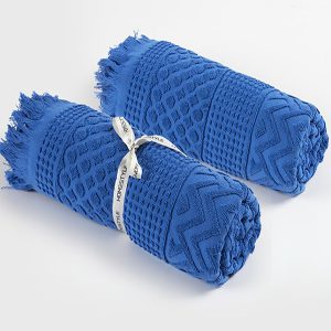 מגבת חוף לולה בצבע כחול