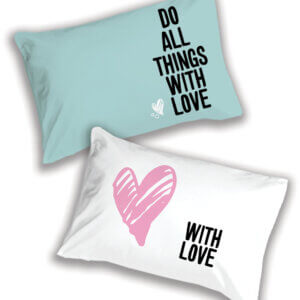 זוג ציפיות מודפסות מדגם With love