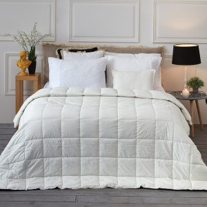 שמיכת  קיץ מזגן  בצבע לבן